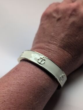 Cream Anchor Bangle Bracelet - Unbranded